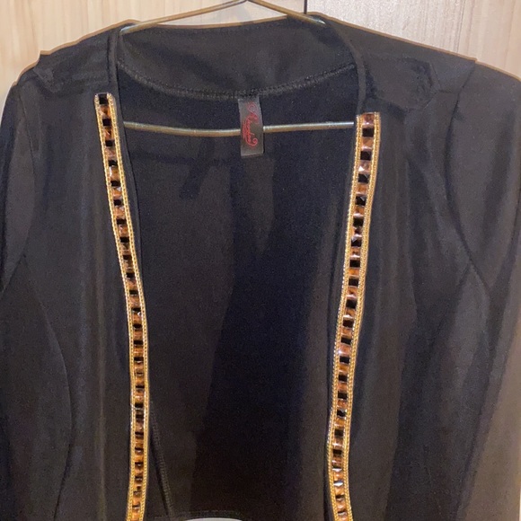Brand new black Womens shrug - Picture 2 of 4